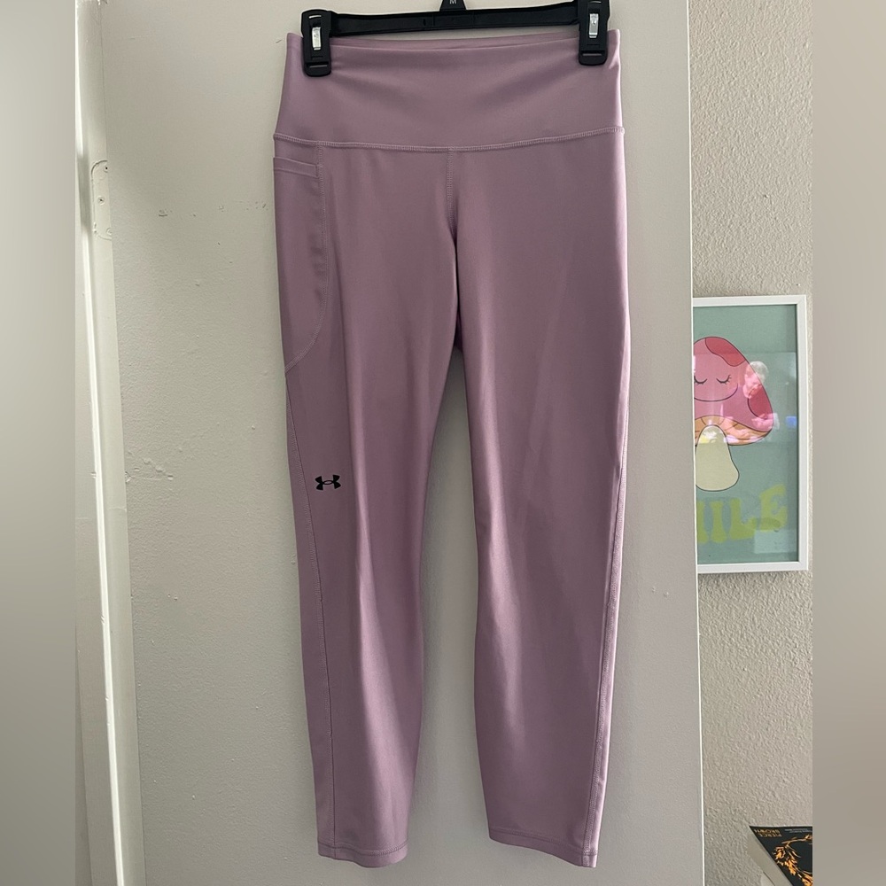 Under Armour pink compression leggings
